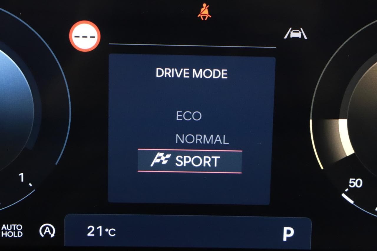2025 Hyundai TUCSON - 17