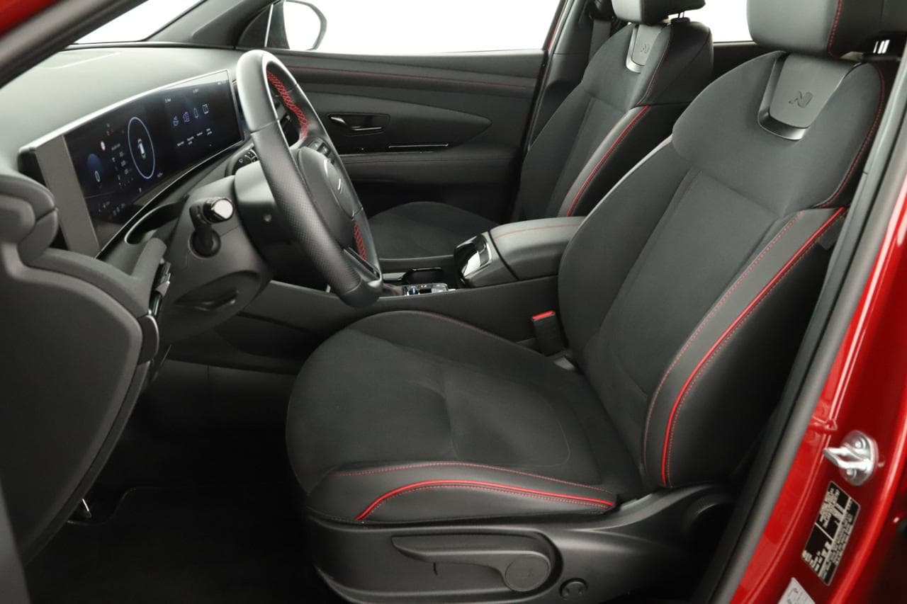 2025 Hyundai TUCSON - 12