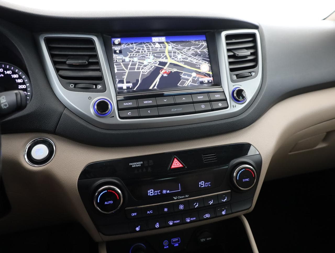 2017 Hyundai TUCSON - 16