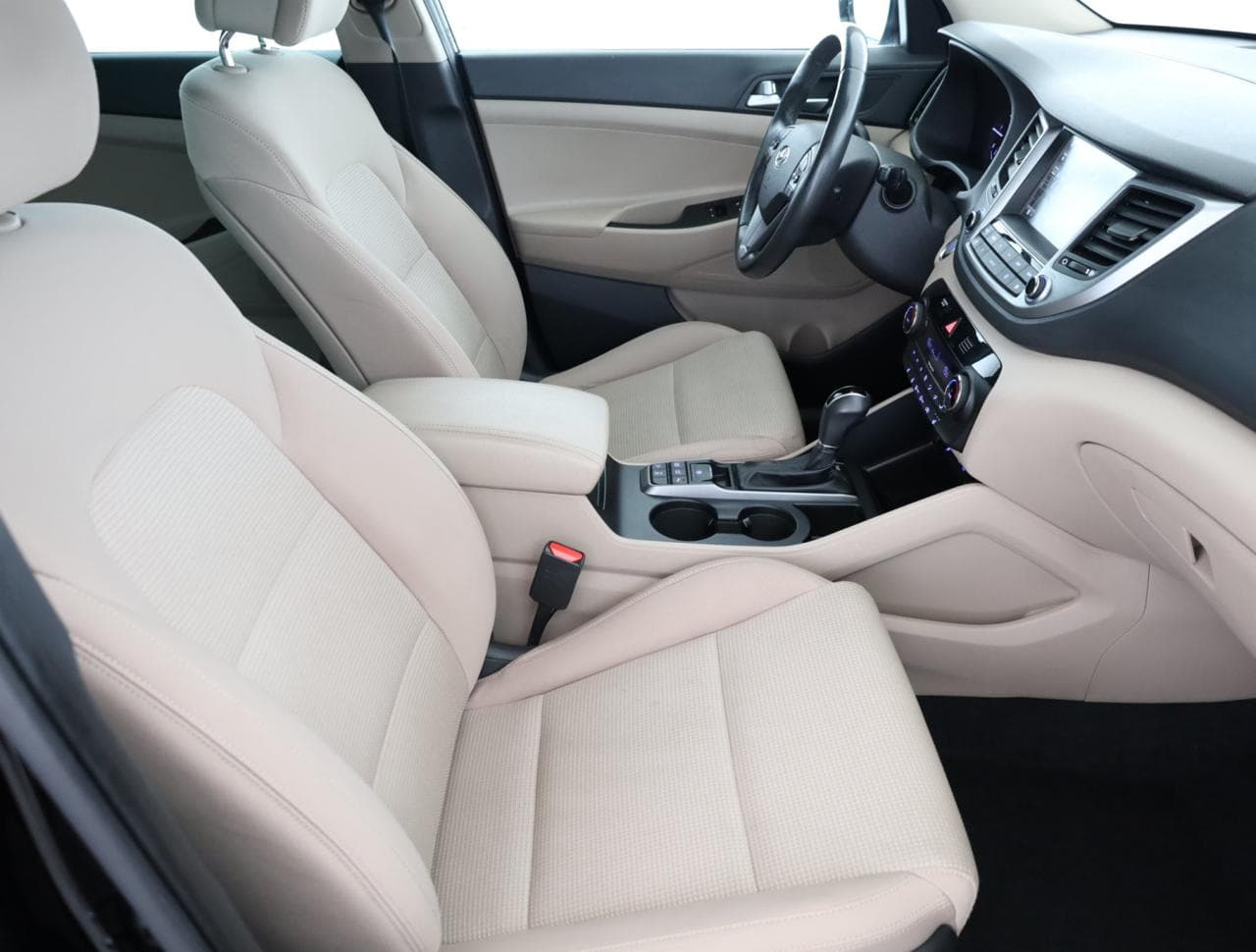2017 Hyundai TUCSON - 10