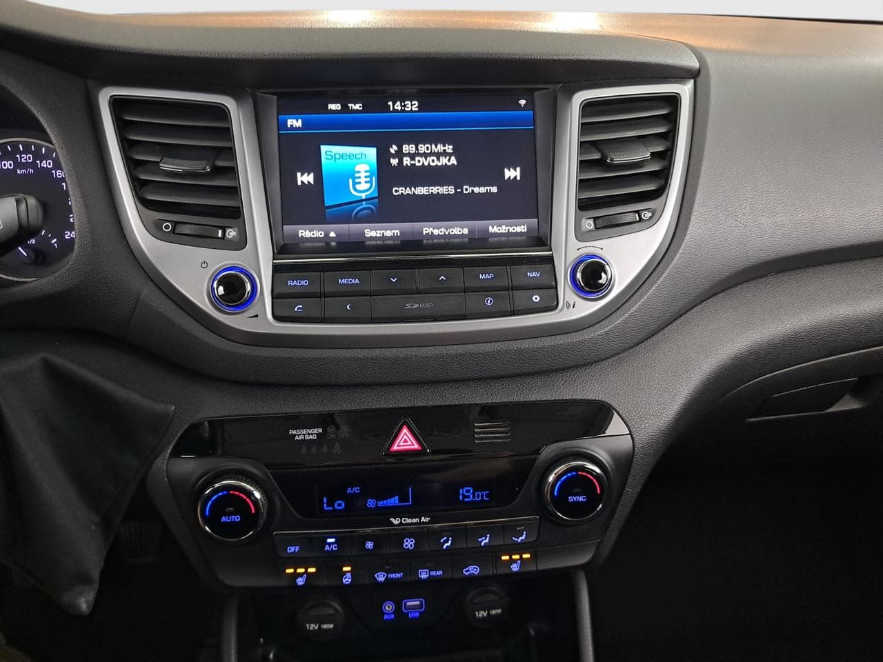 2016 Hyundai TUCSON - 18