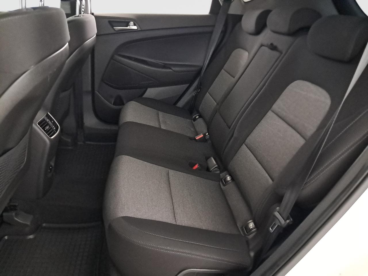 2019 Hyundai TUCSON - 15