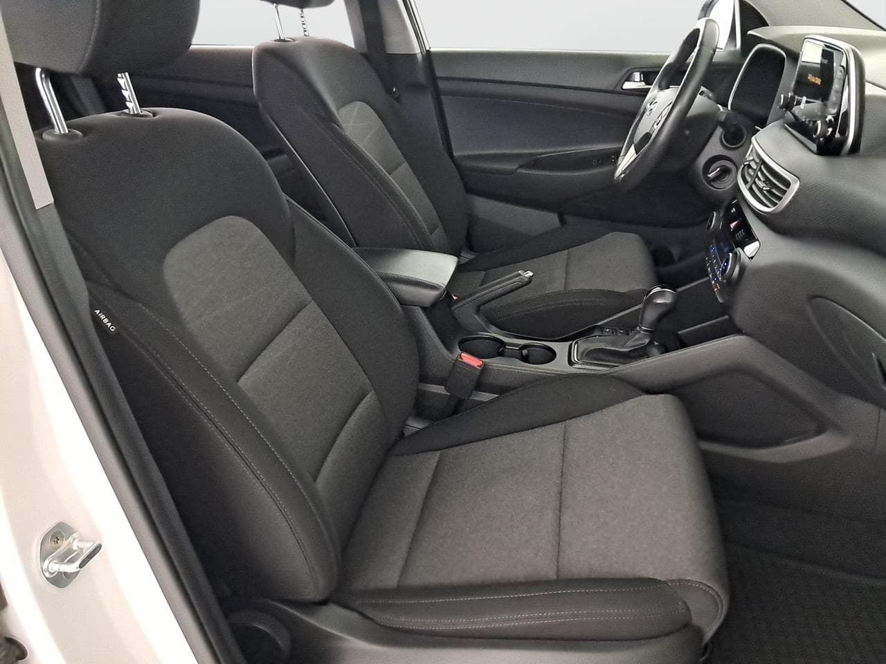 2019 Hyundai TUCSON - 12