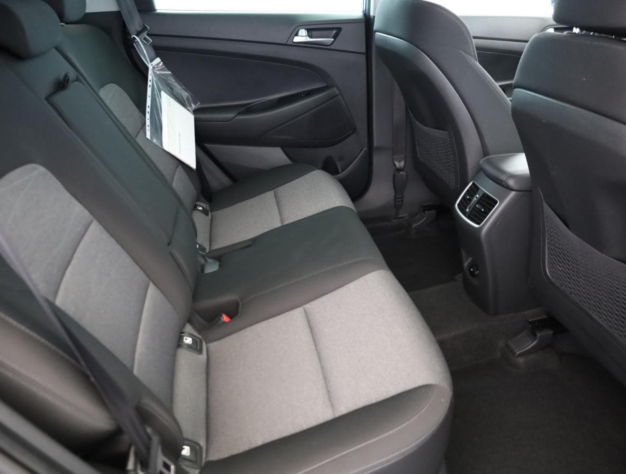 2019 Hyundai TUCSON - 11