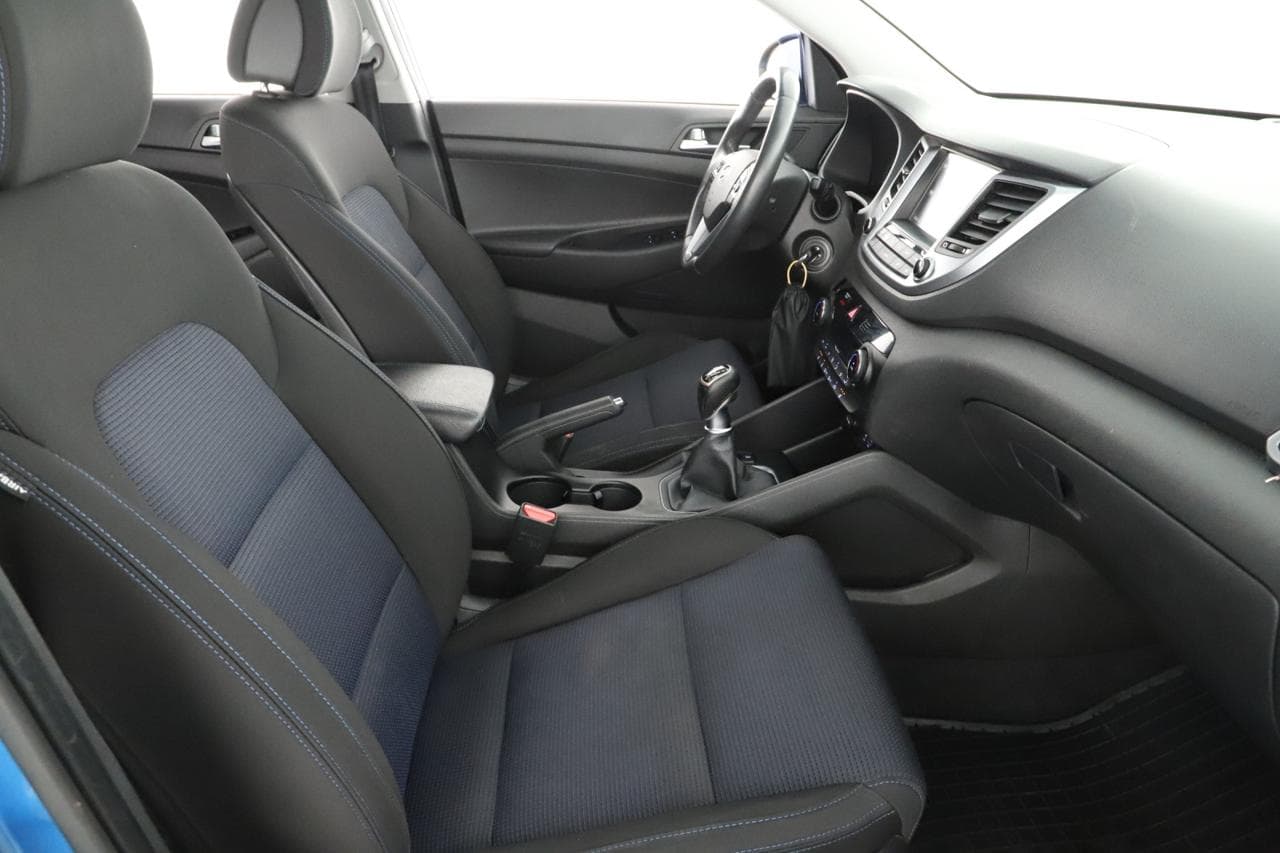 2016 Hyundai TUCSON - 10