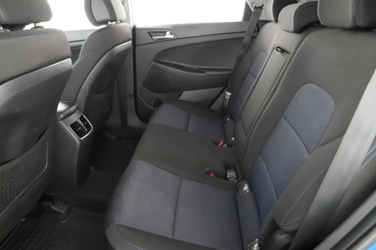 2016 Hyundai TUCSON - 12