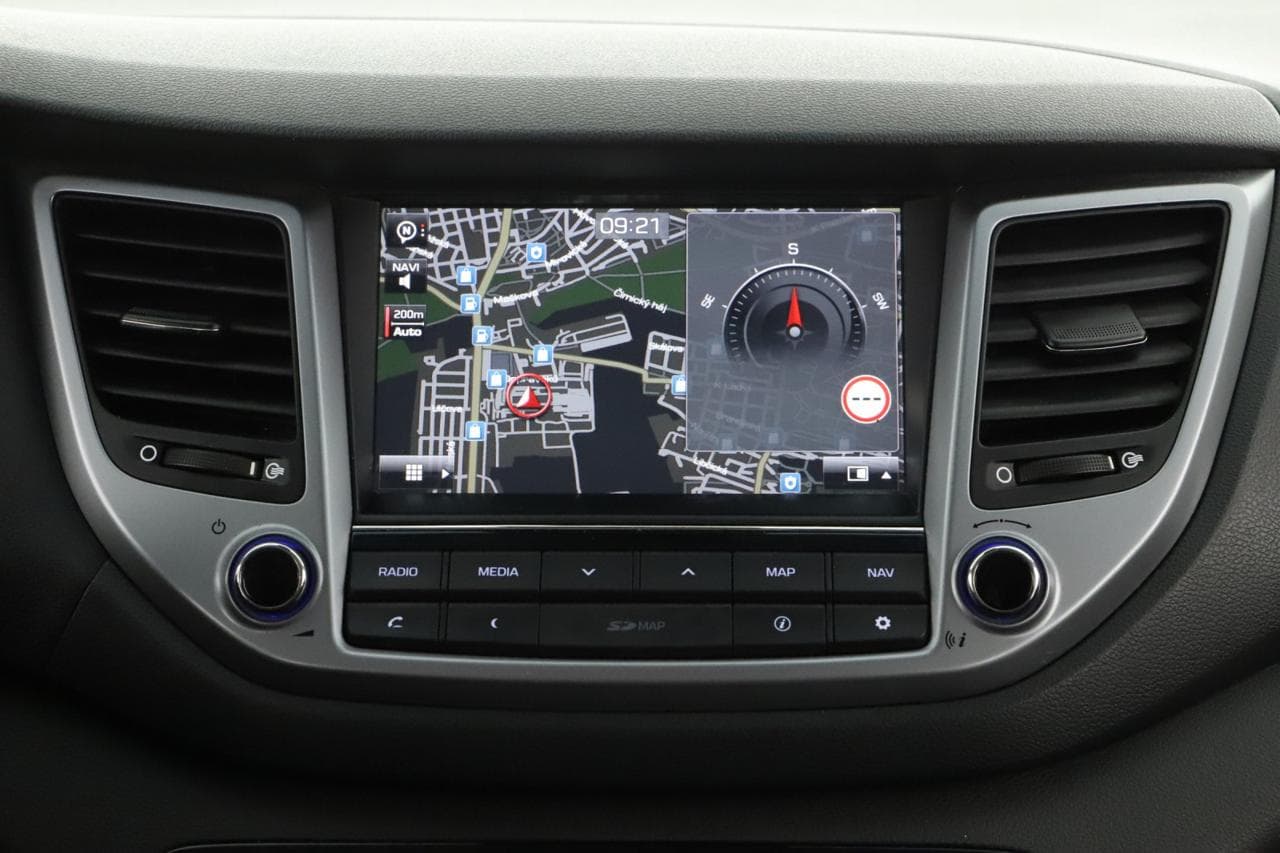 2016 Hyundai TUCSON - 18