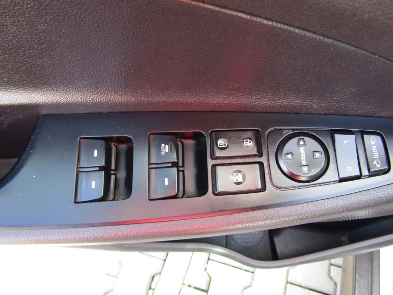 2015 Hyundai TUCSON - 11