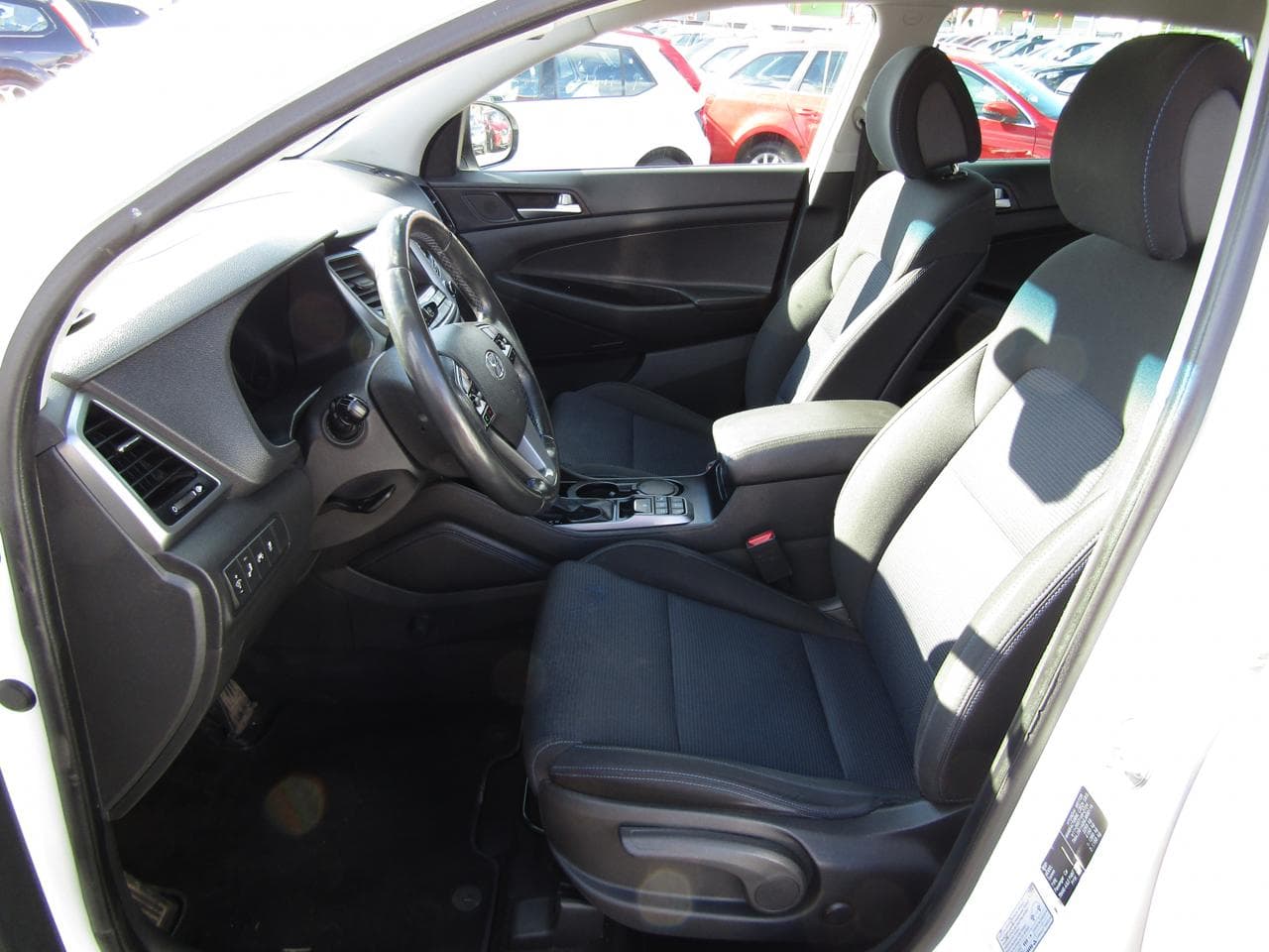 2015 Hyundai TUCSON - 9
