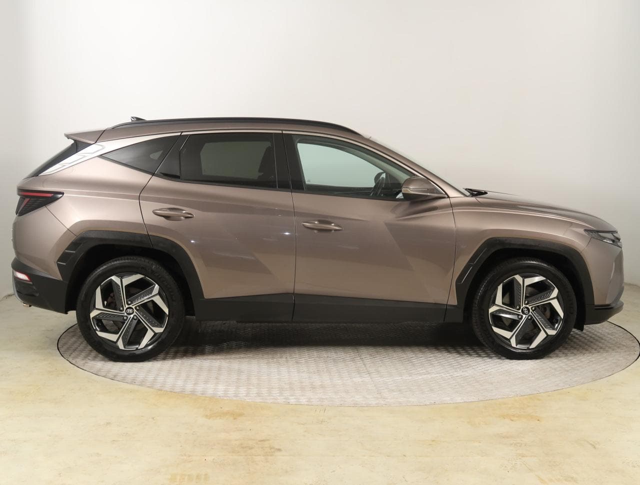 2021 Hyundai TUCSON - 8