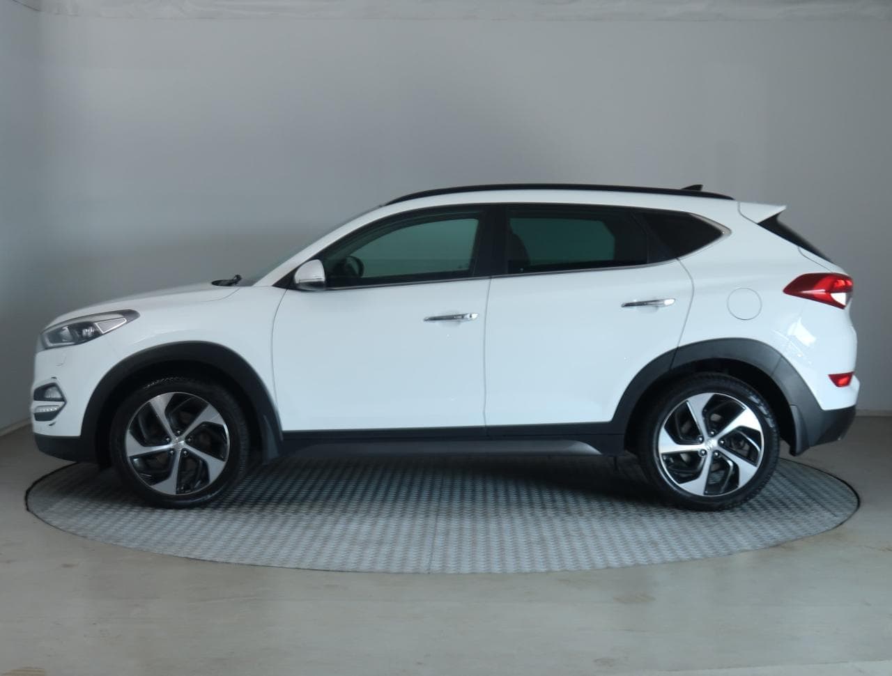 2015 Hyundai TUCSON - 4