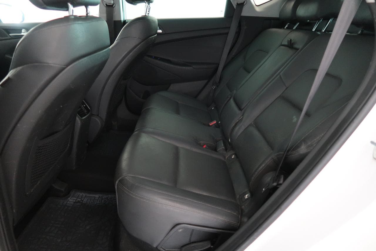 2015 Hyundai TUCSON - 15