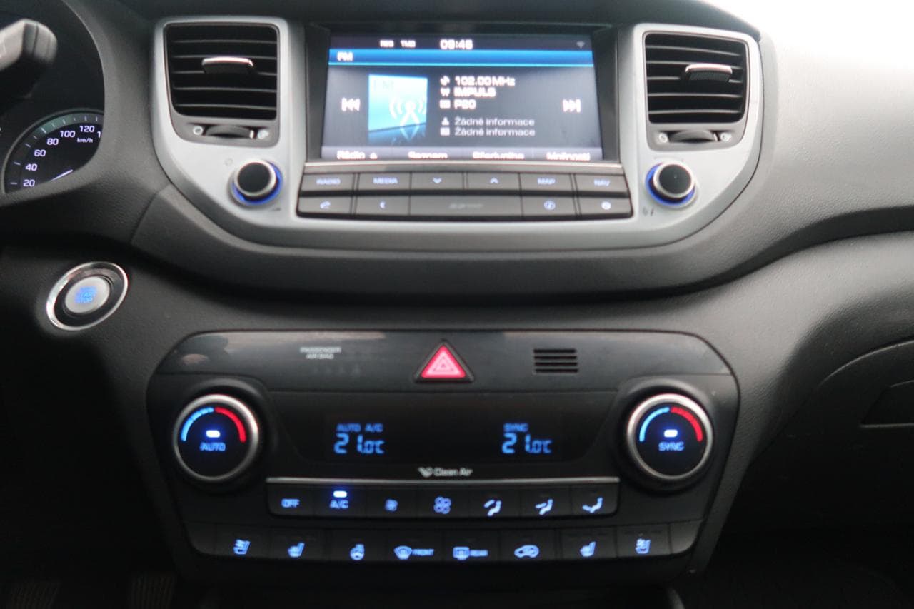 2015 Hyundai TUCSON - 18