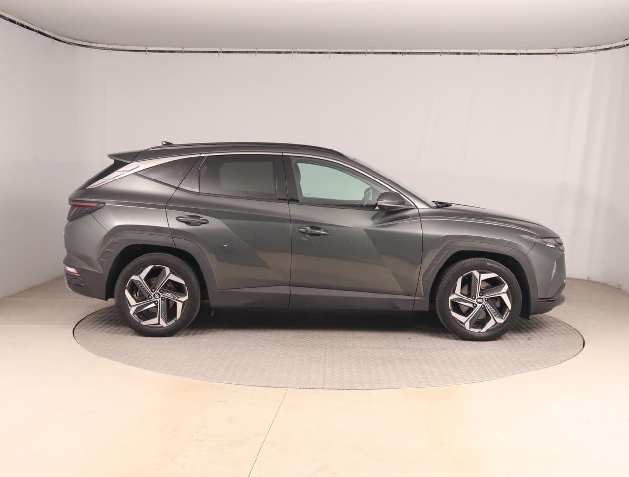 2021 Hyundai TUCSON - 8