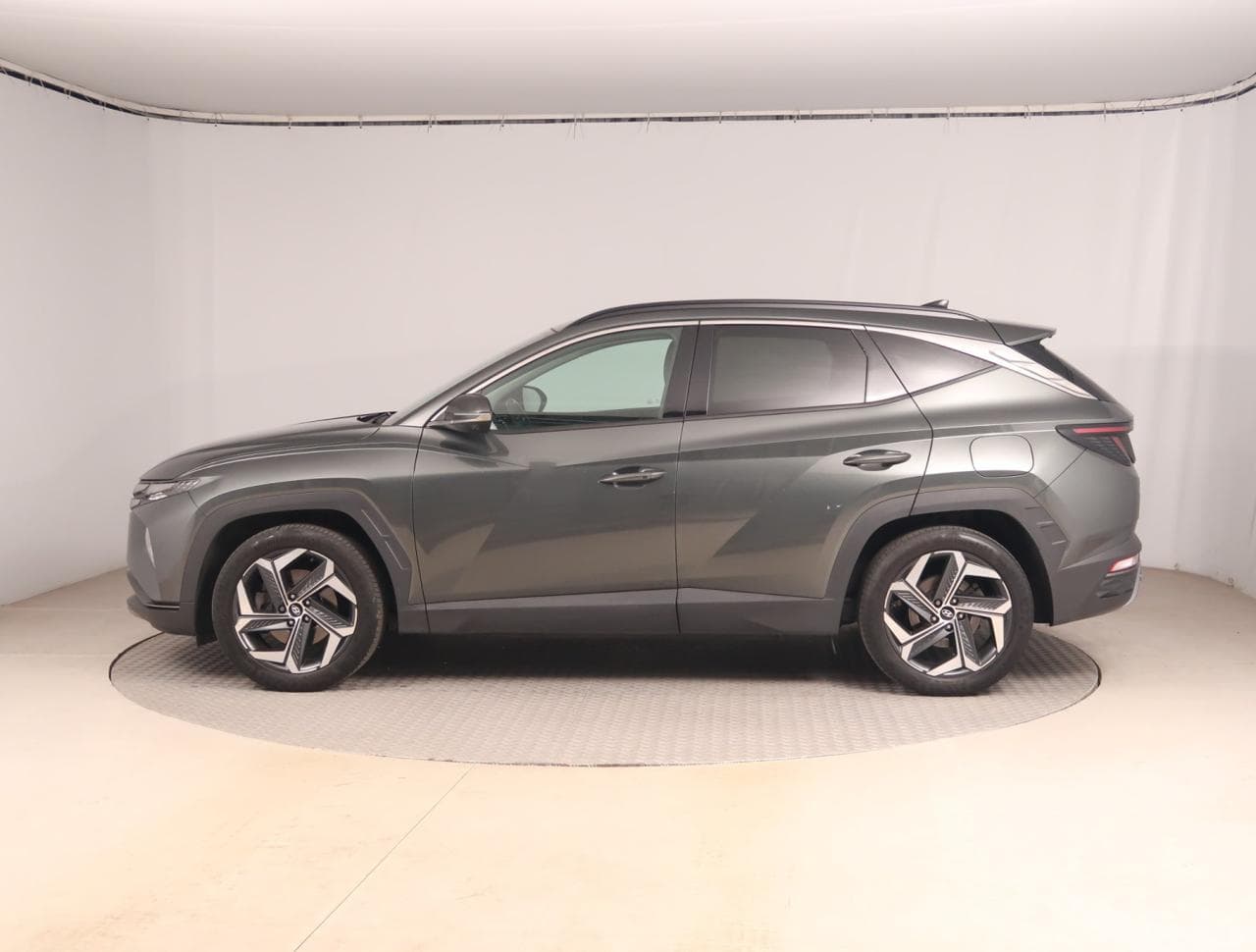 2021 Hyundai TUCSON - 4