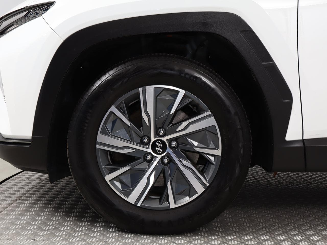 2021 Hyundai TUCSON - 19