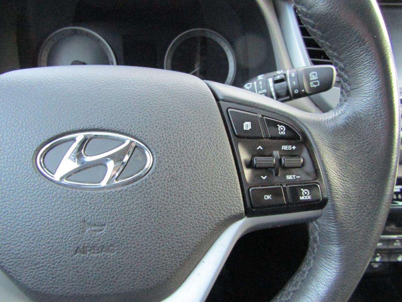 2015 Hyundai TUCSON - 19