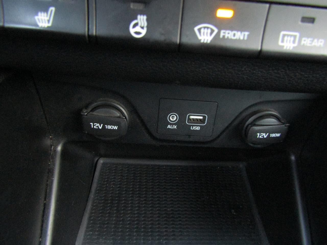2015 Hyundai TUCSON - 16