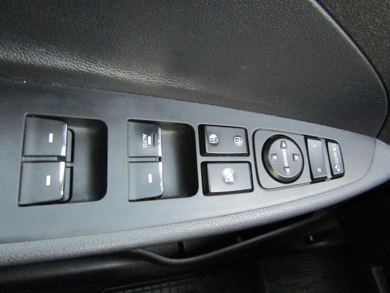 2015 Hyundai TUCSON - 13