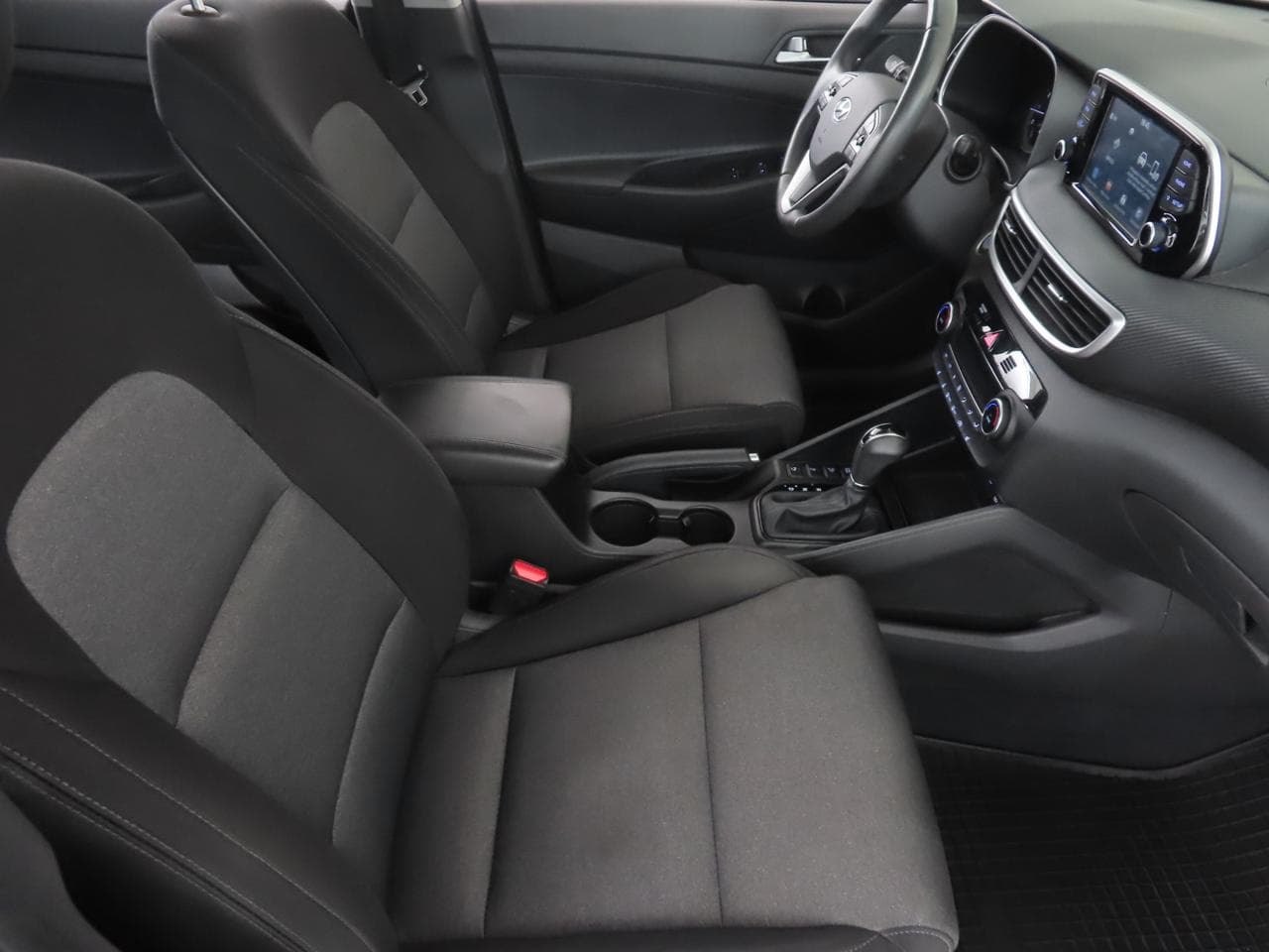 2019 Hyundai TUCSON - 12