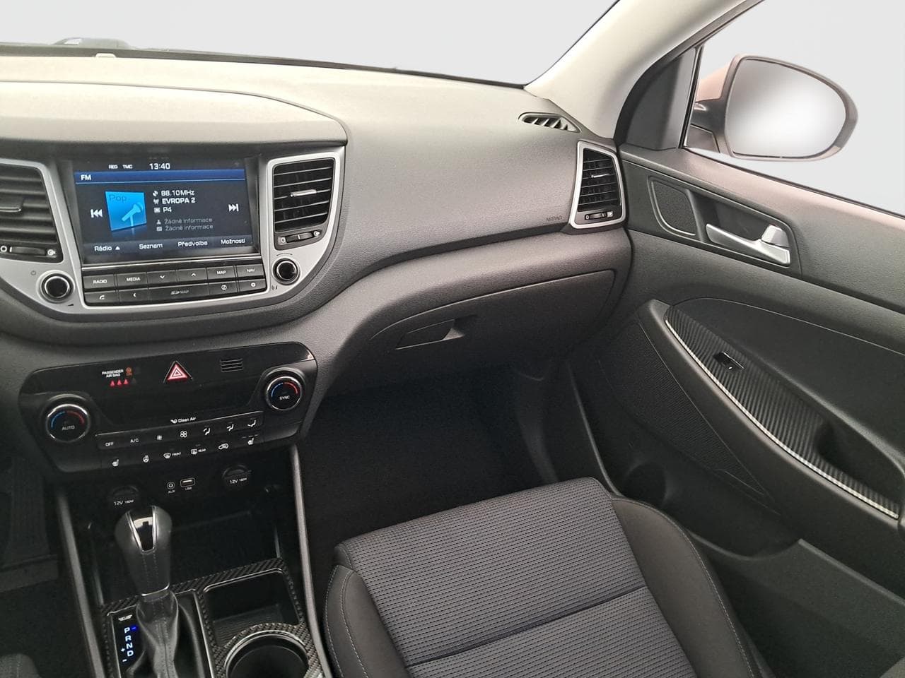 2016 Hyundai TUCSON - 11