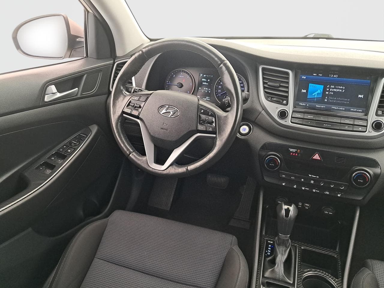 2016 Hyundai TUCSON - 9