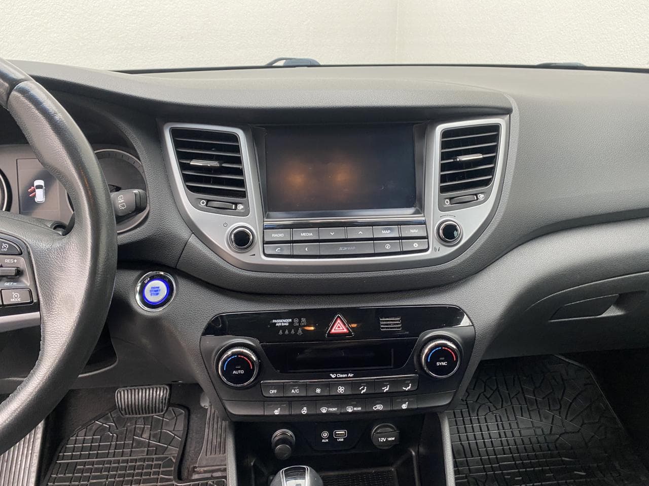 2017 Hyundai TUCSON - 12
