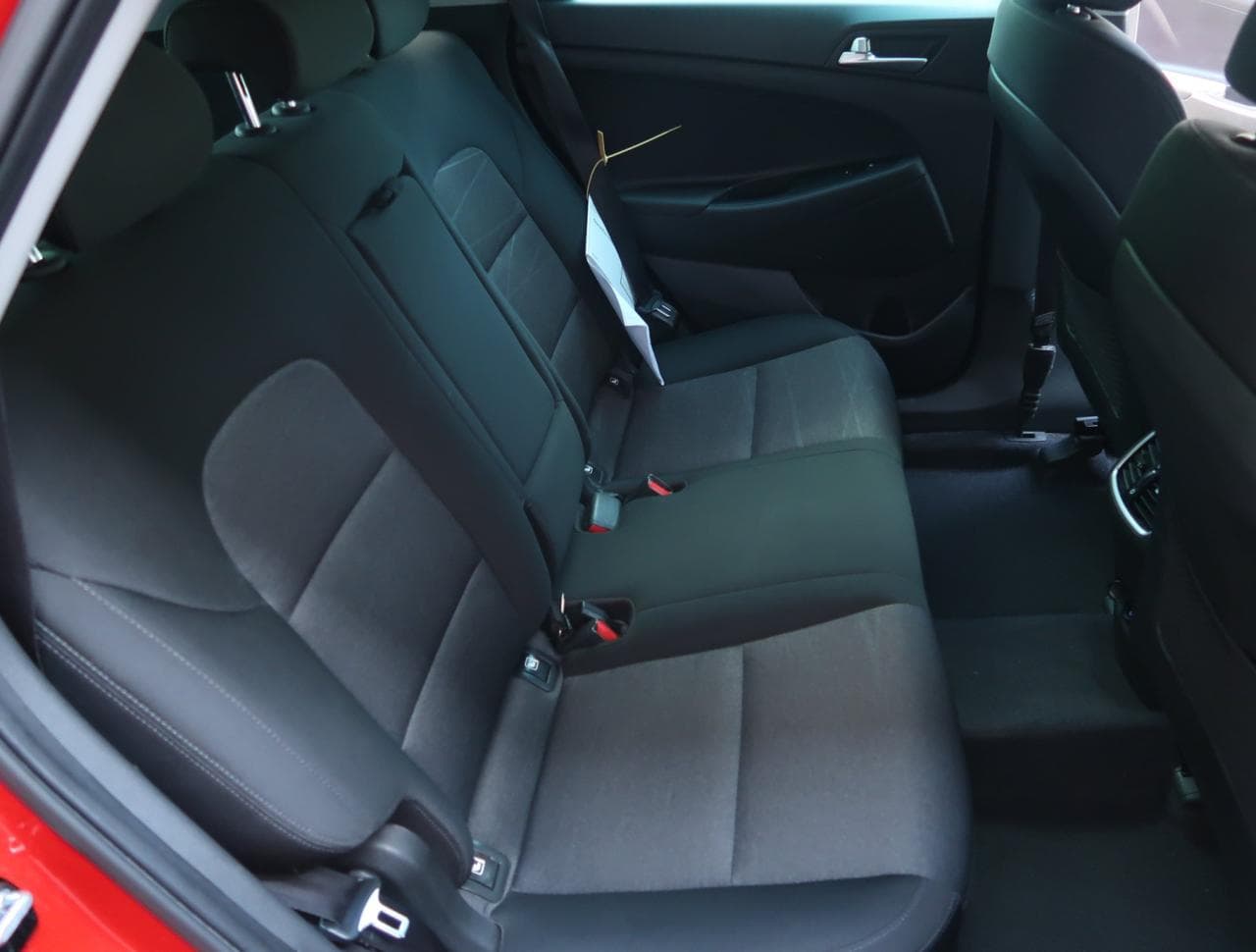 2020 Hyundai TUCSON - 13