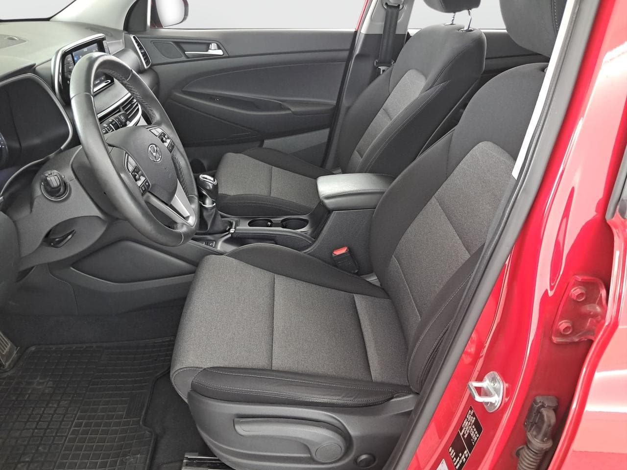 2020 Hyundai TUCSON - 16