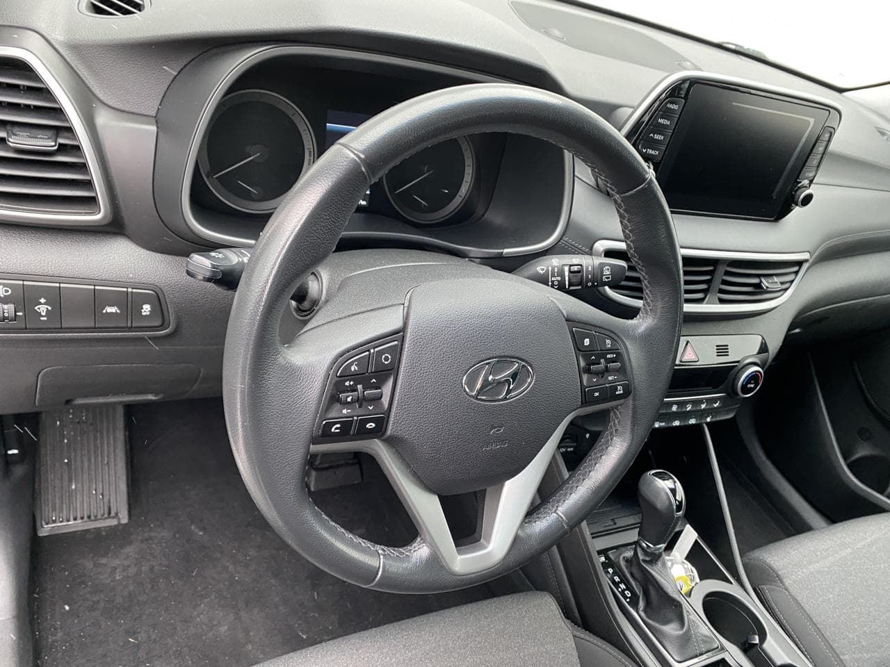 2019 Hyundai TUCSON - 13