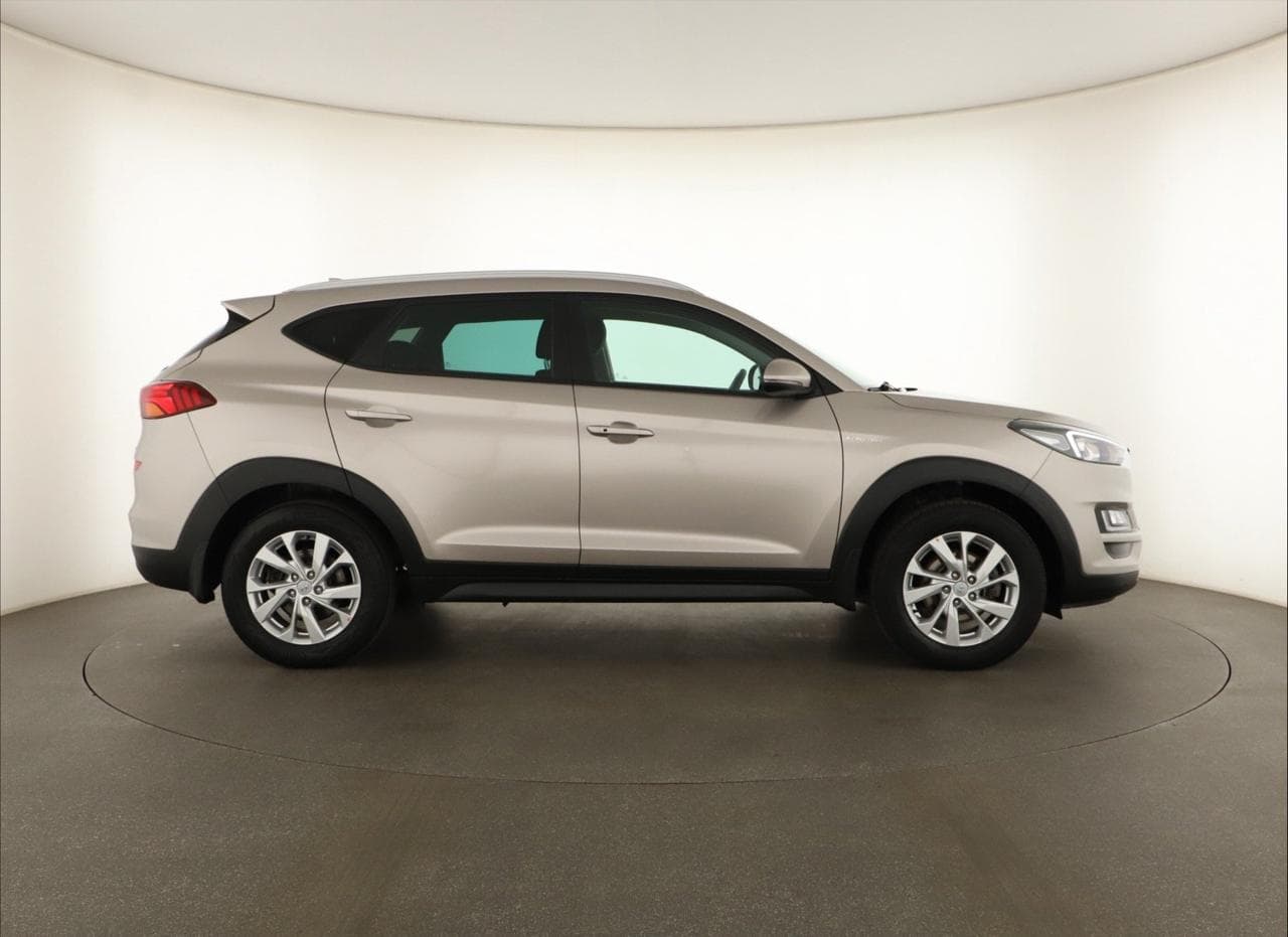 2020 Hyundai TUCSON - 8