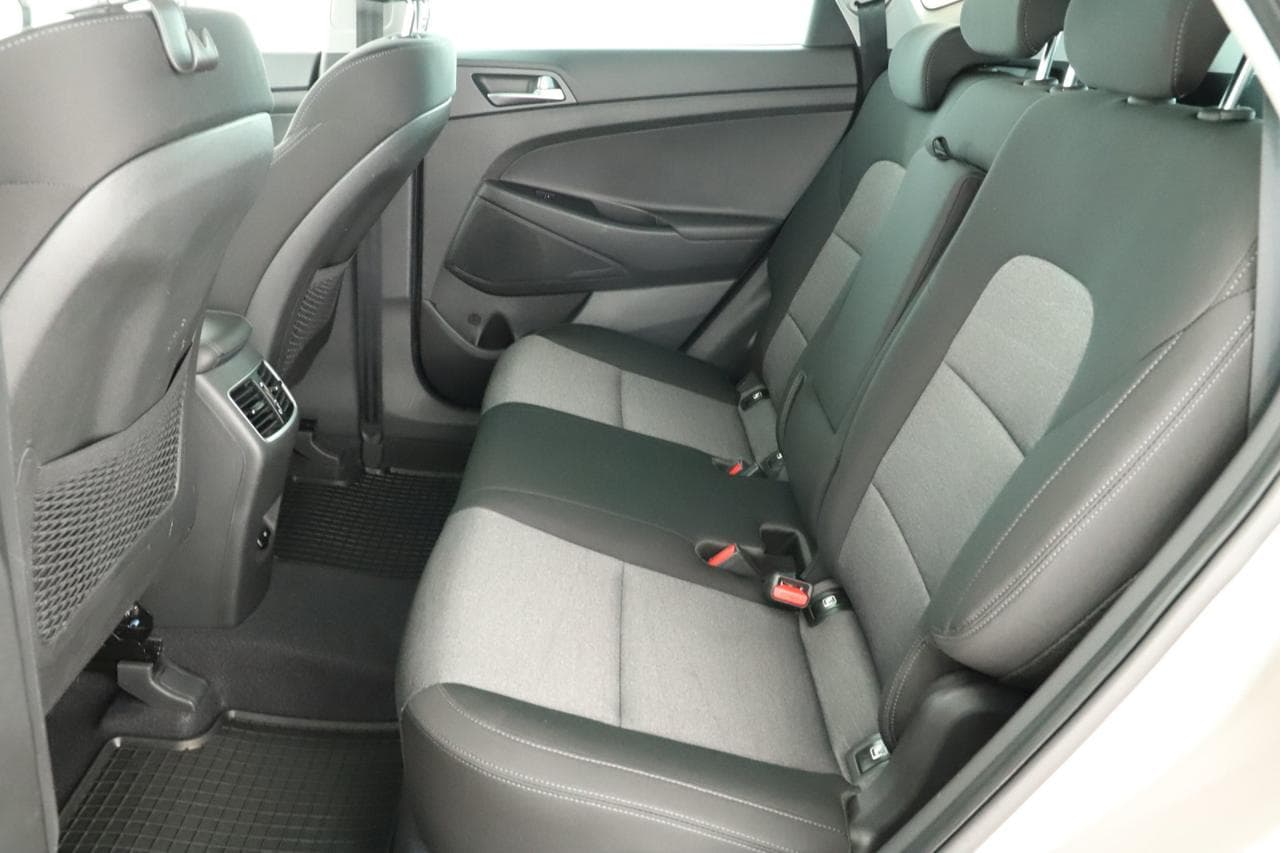 2020 Hyundai TUCSON - 11