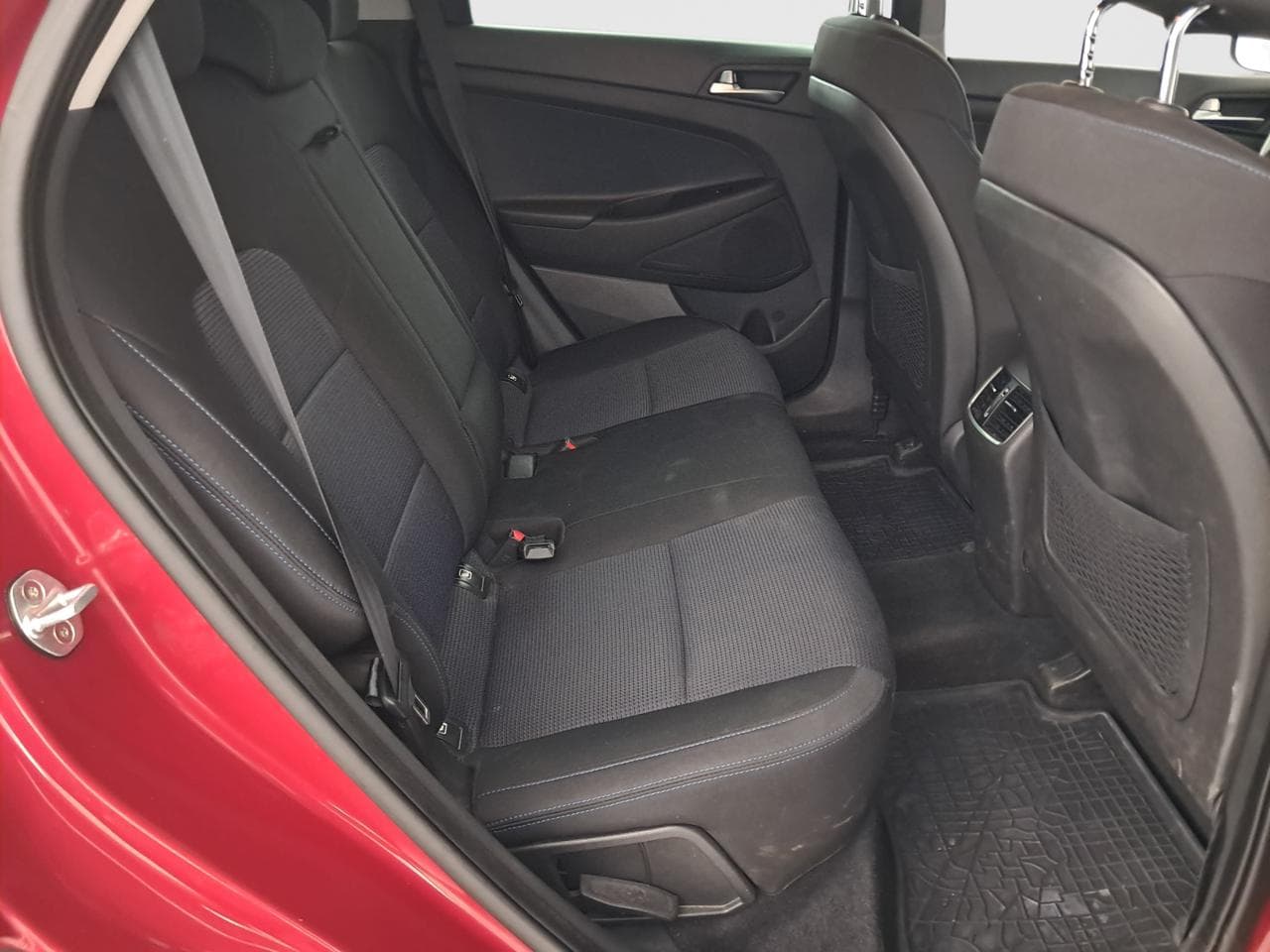 2017 Hyundai TUCSON - 13
