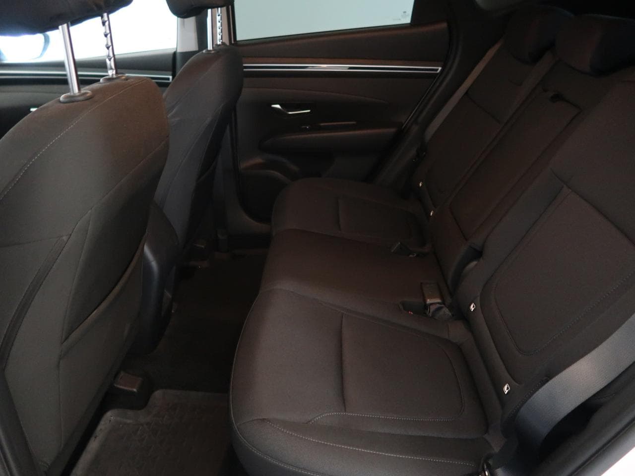 2022 Hyundai TUCSON - 15