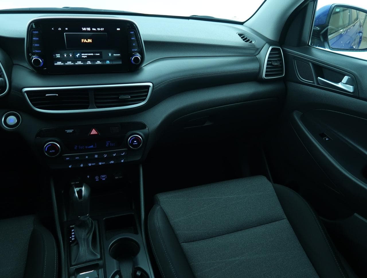 2019 Hyundai TUCSON - 11