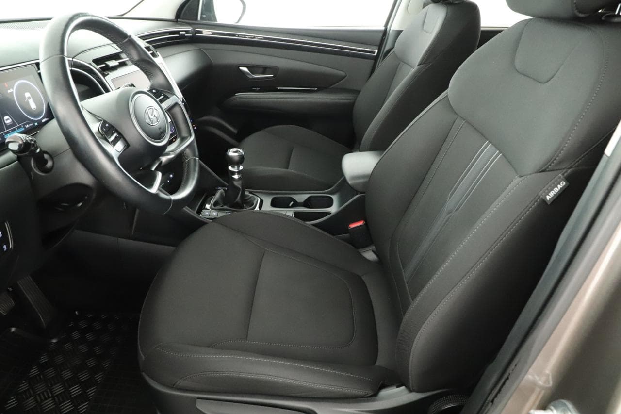 2022 Hyundai TUCSON - 13