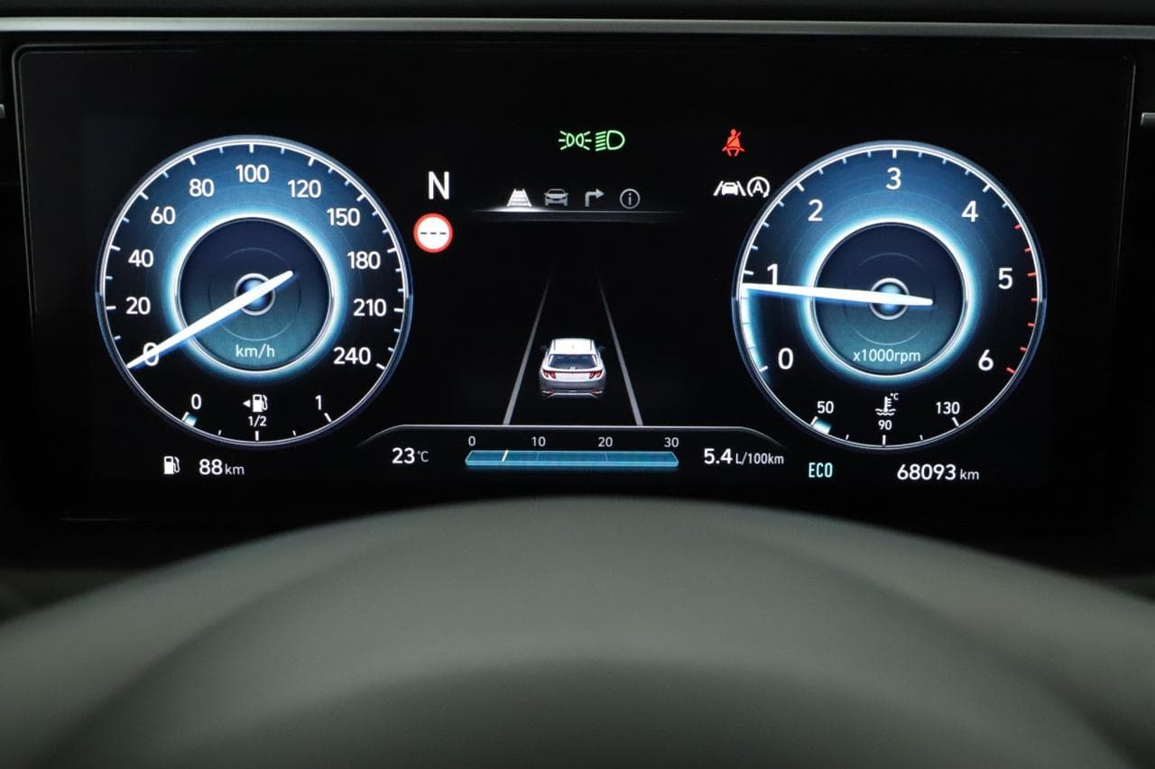 2022 Hyundai TUCSON - 17