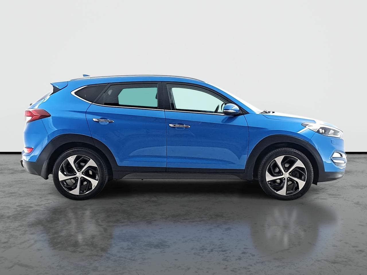 2016 Hyundai TUCSON - 8