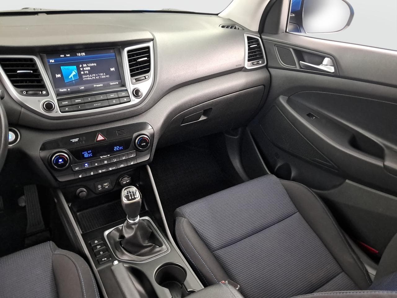 2016 Hyundai TUCSON - 11