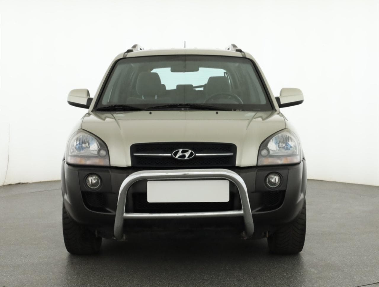 2005 Hyundai TUCSON - 2