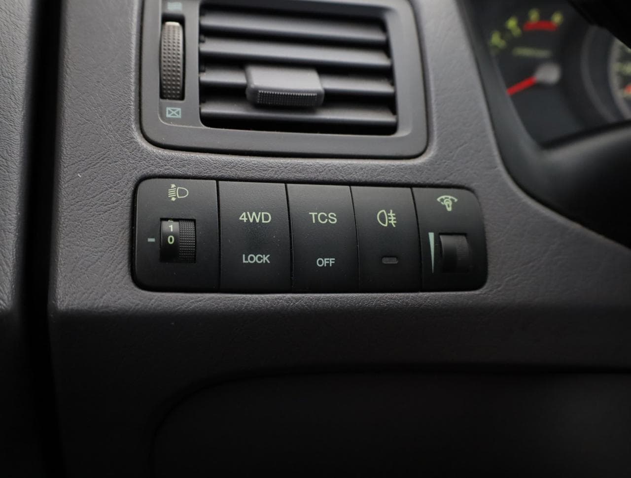 2005 Hyundai TUCSON - 17