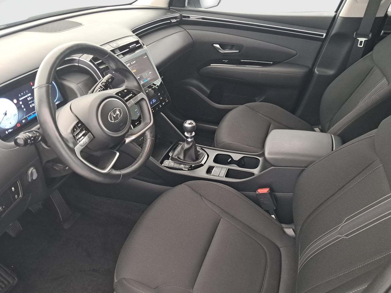 2023 Hyundai TUCSON - 16