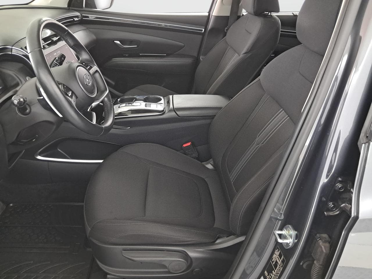 2023 Hyundai TUCSON - 16