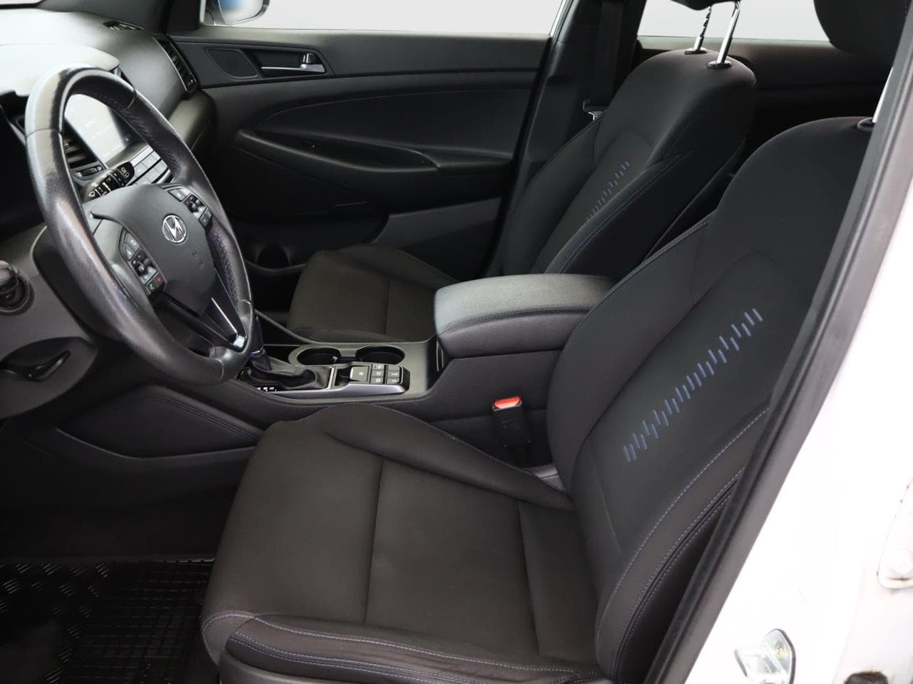 2018 Hyundai TUCSON - 14