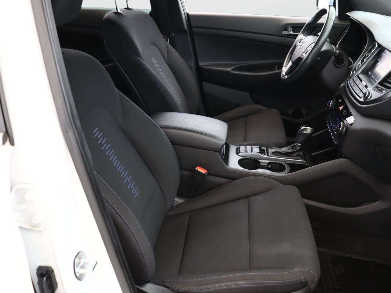 2018 Hyundai TUCSON - 10