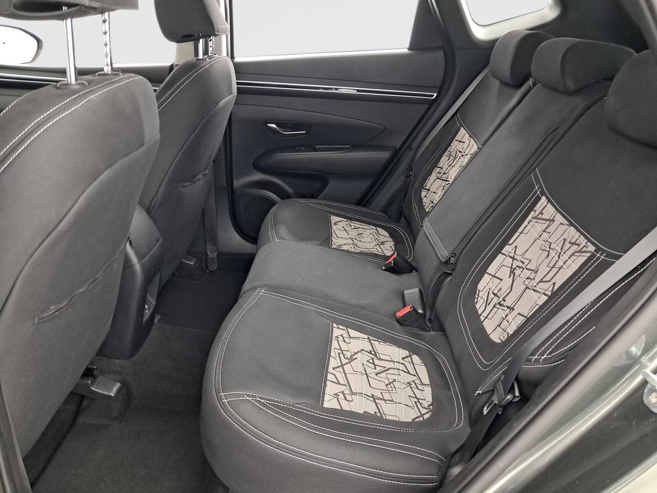 2021 Hyundai TUCSON - 15