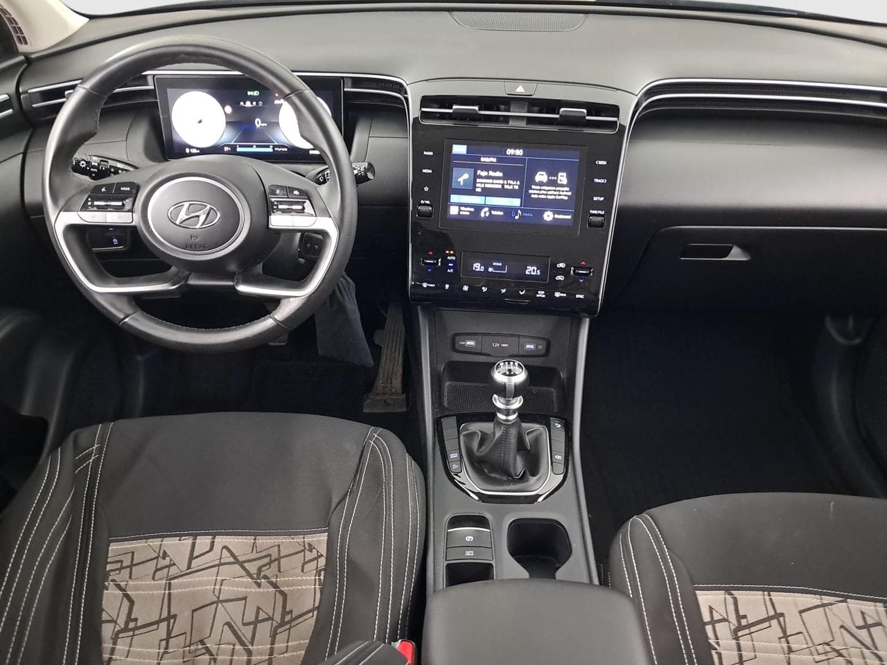 2021 Hyundai TUCSON - 10