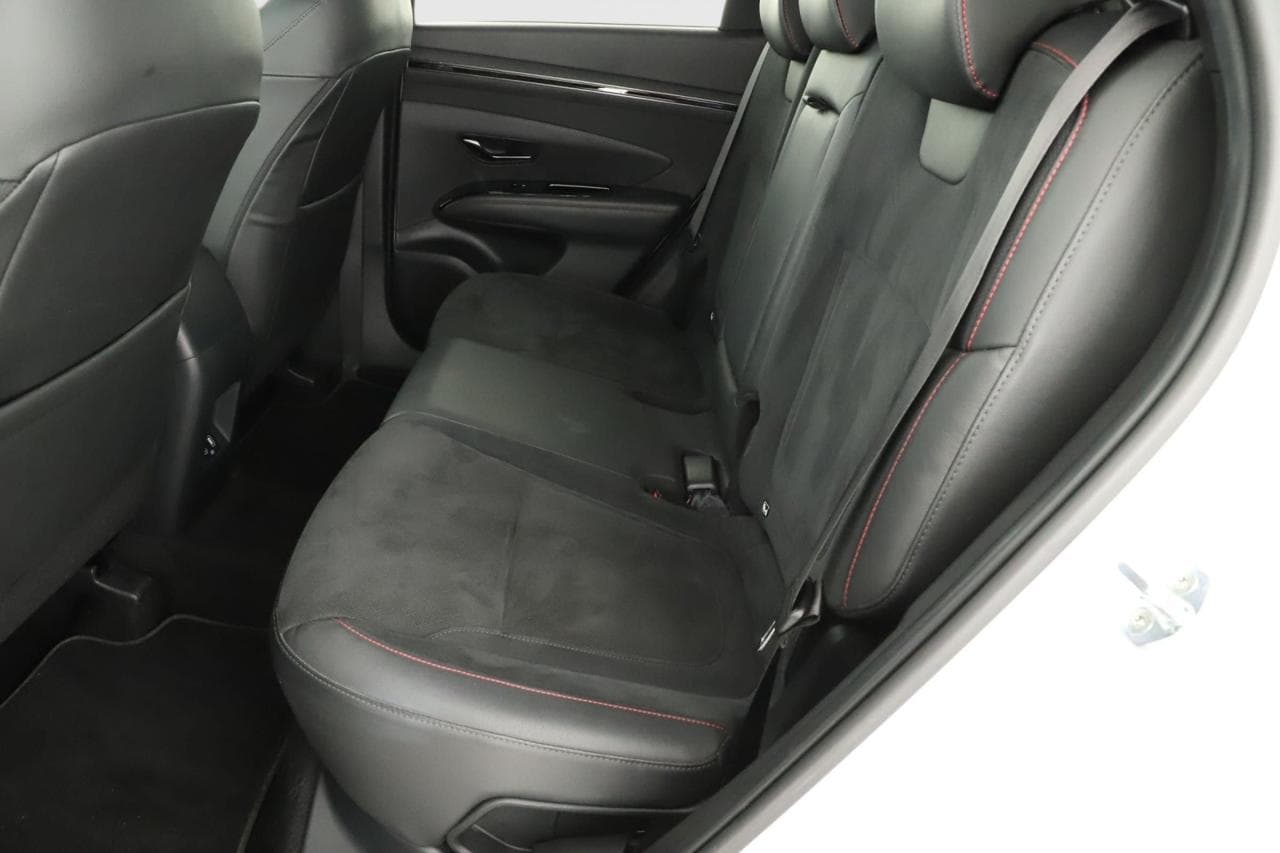 2022 Hyundai TUCSON - 12