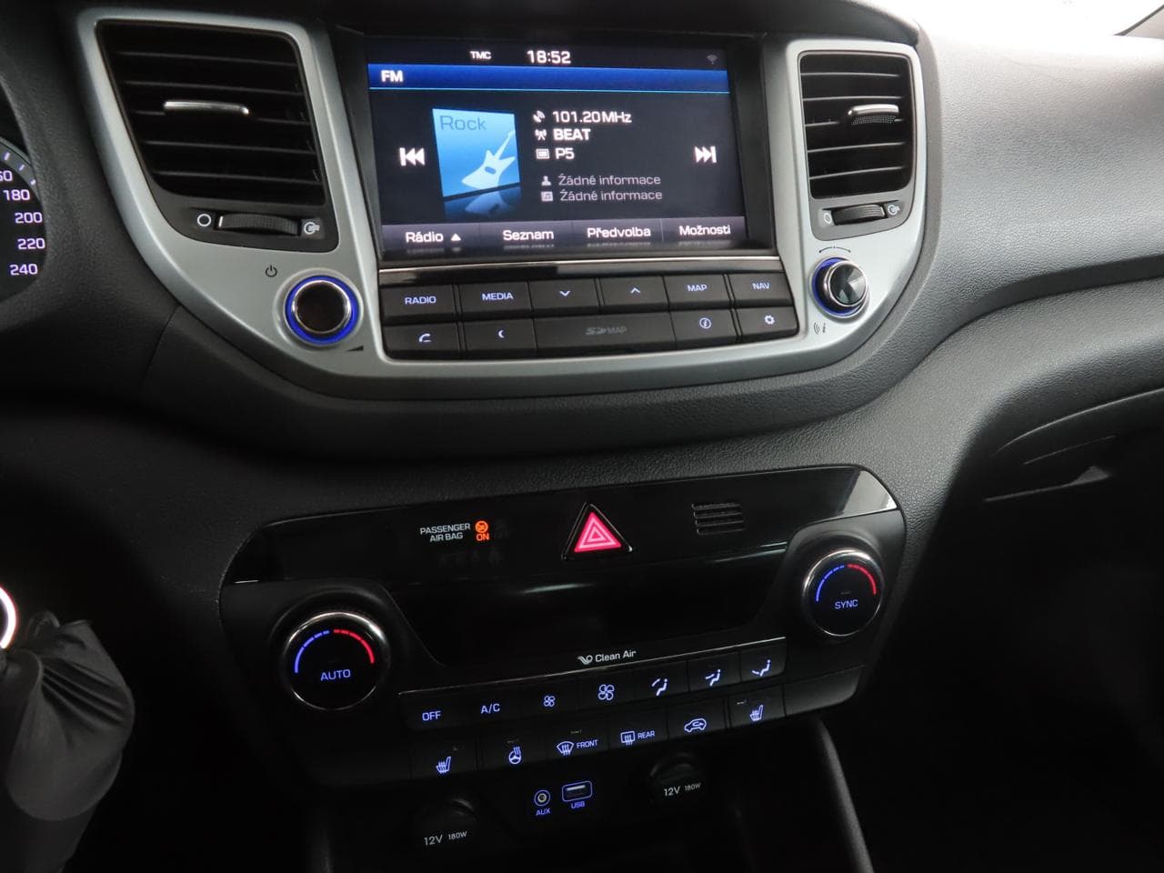 2017 Hyundai TUCSON - 18
