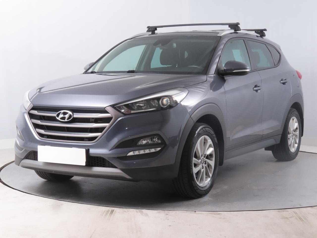 2017 Hyundai TUCSON - 3